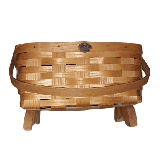 Peterboro Accents Peterboro Large Handmade Basket With Feet And